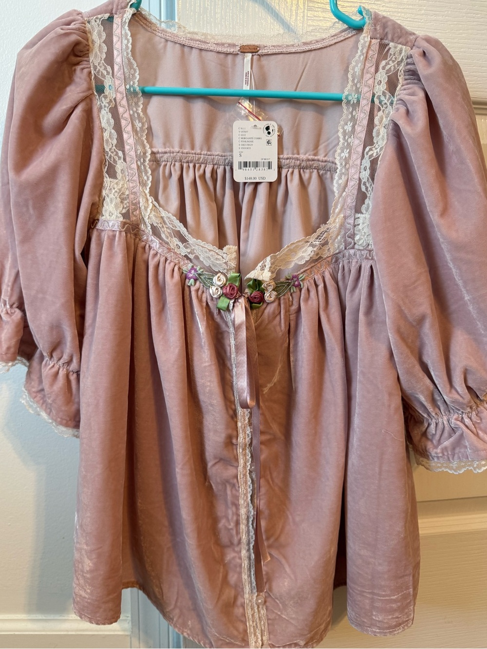 Free people Sz small nwt pink velvety blouse - Picture 2 of 7